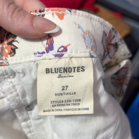 Bluenotes White and Blue Artistic Jean Shorts - Picture 5 of 5